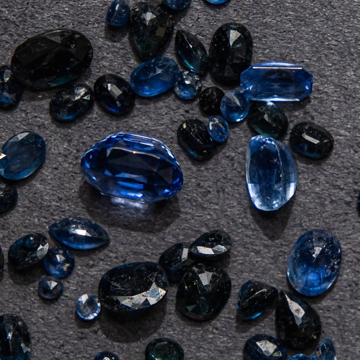 Expert en pierres précieuses qui rachète aux meilleurs prix dans le secteur de Lattes